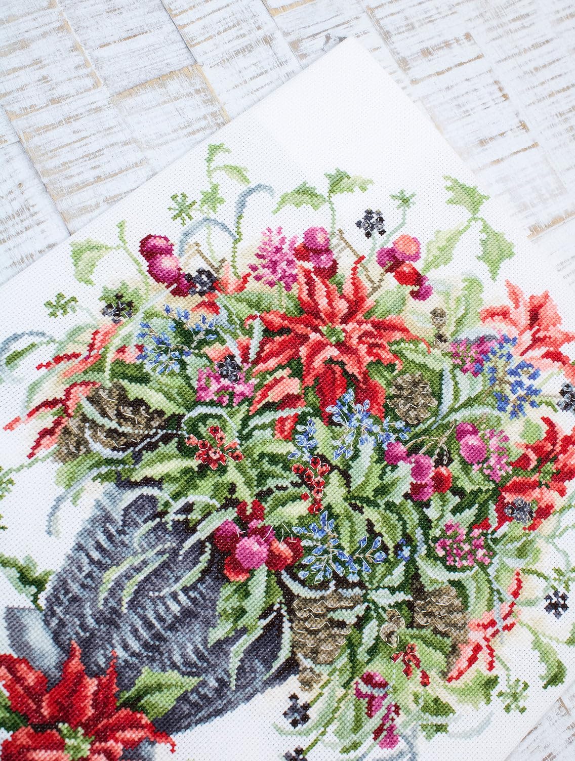 December Bouquet Gold Cross Stitch Kit by Luca-S - Image 5