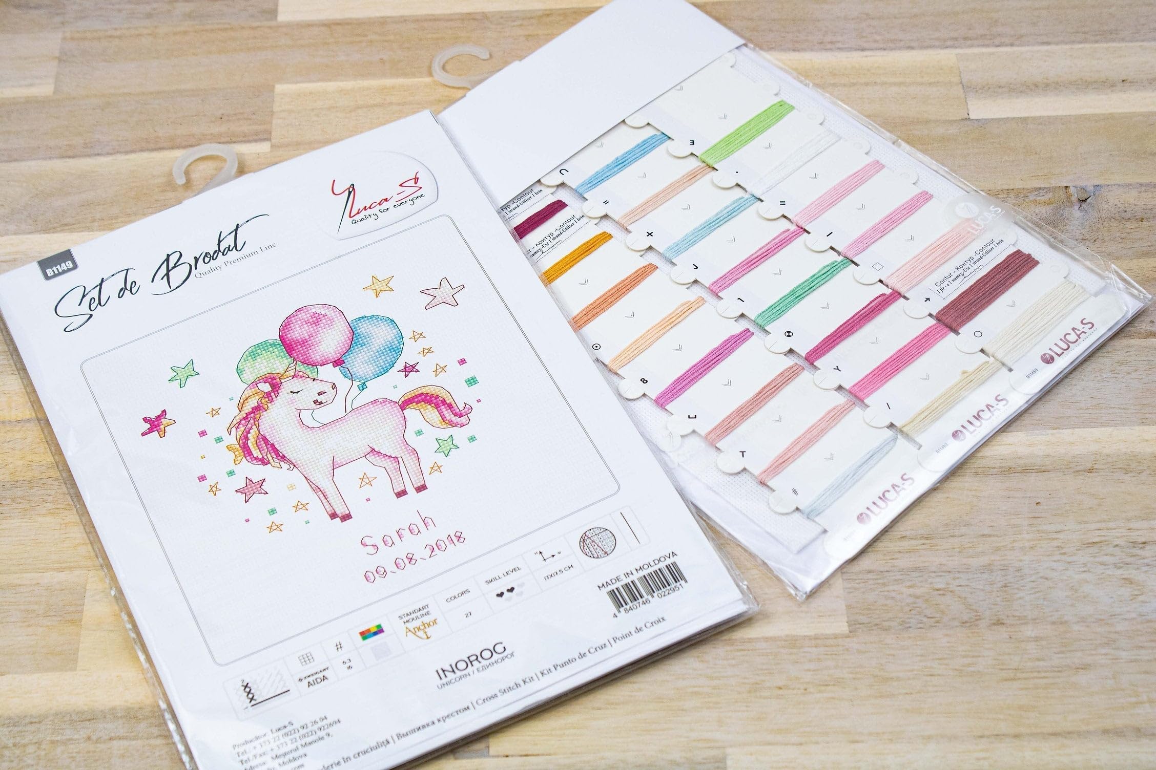 Luca-S B1149 Unicorn - Cross Stitch Kit - Image 2