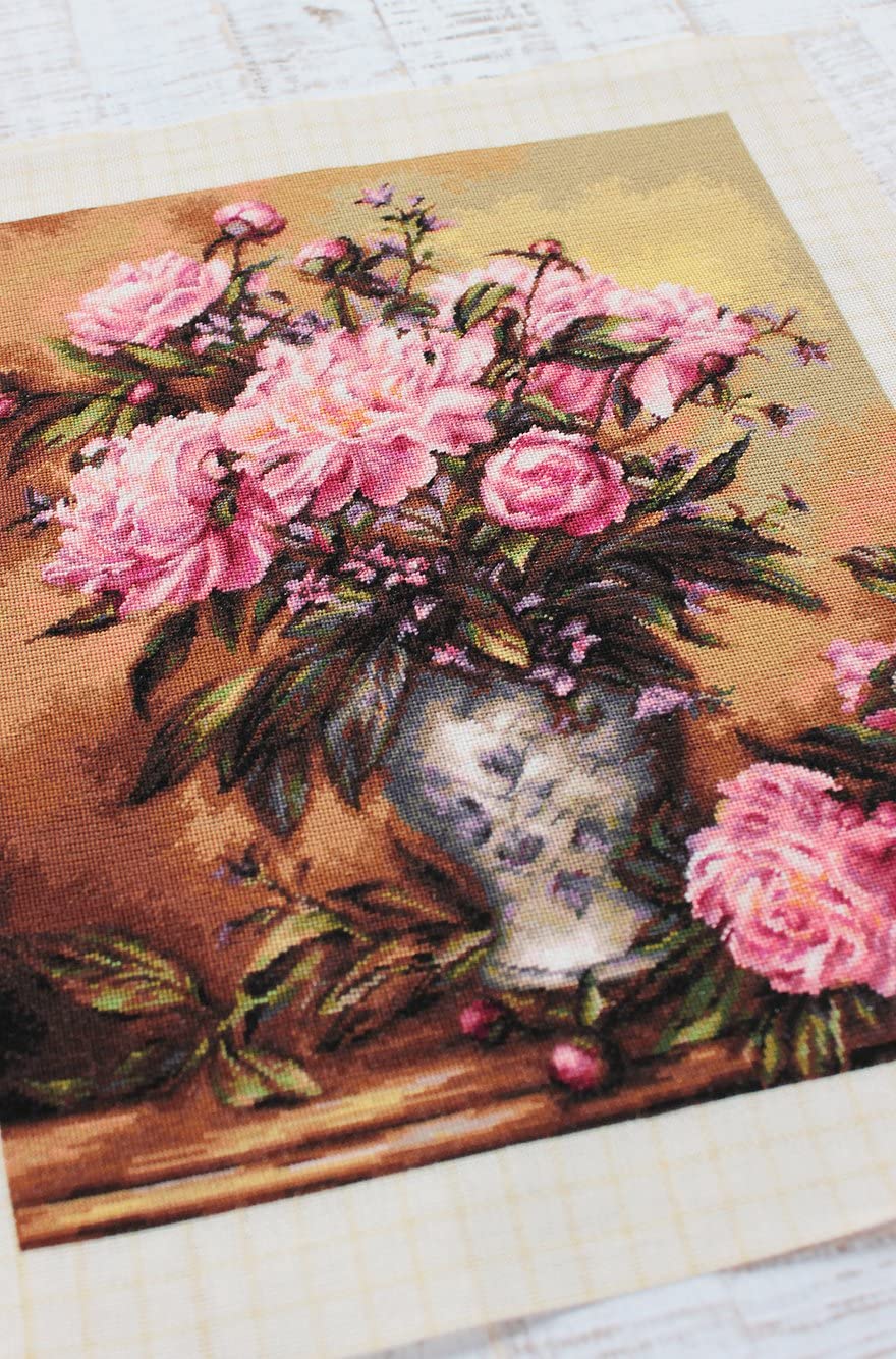 Luca-S B543 Peonies Vase - Cross Stitch Kit - Image 7