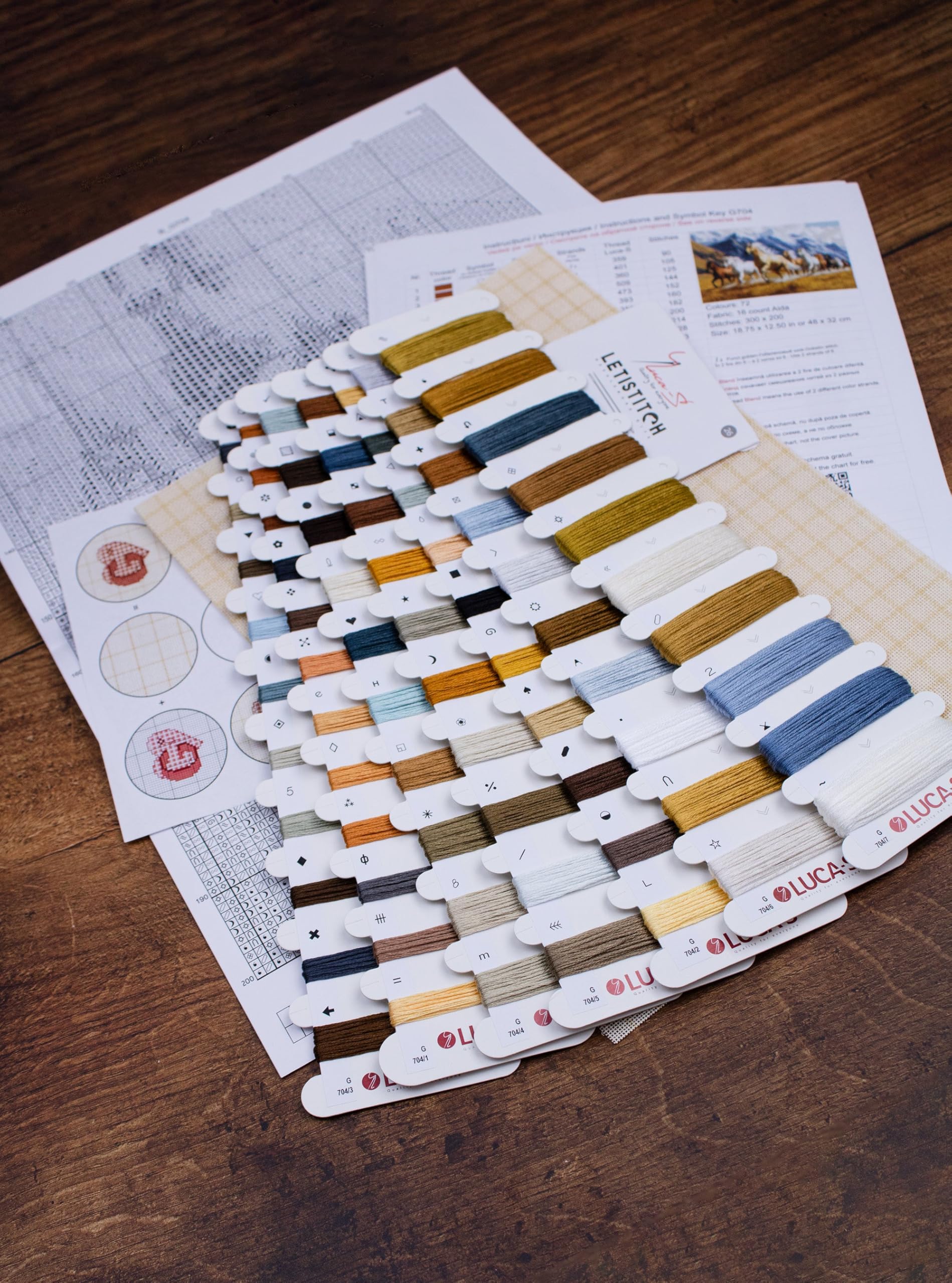 Luca-S Petit Point Kit Gold - Free Spirit, G704, Counted Cross Stitch Kit for Adults, Needlecraft and Embroidery Kit - Image 4