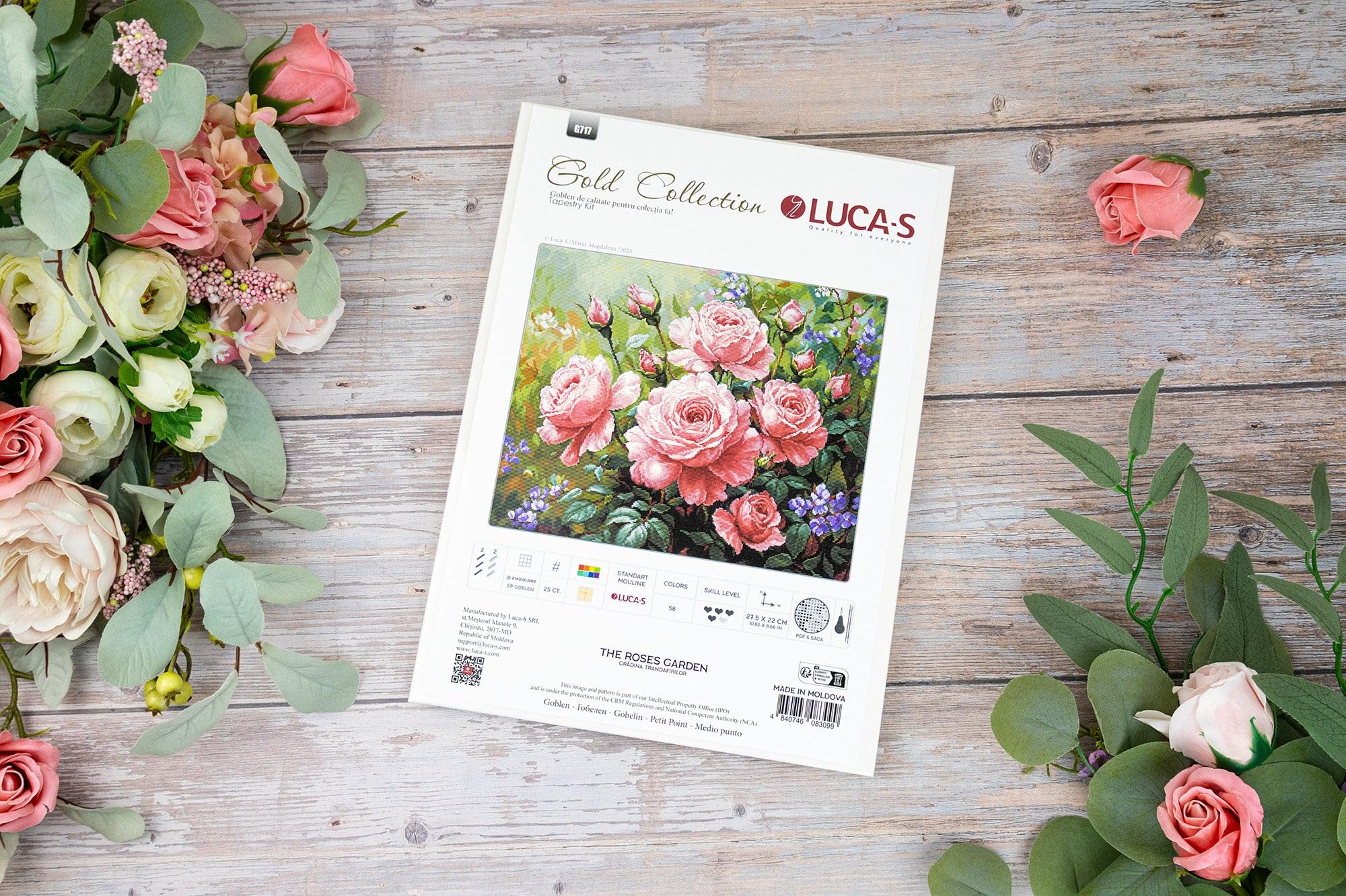 Luca-S Petit Point Kit Gold - The Roses Garden, G717, Counted Cross Stitch Kit for Adults, Needlecraft and Embroidery Kit - Image 2